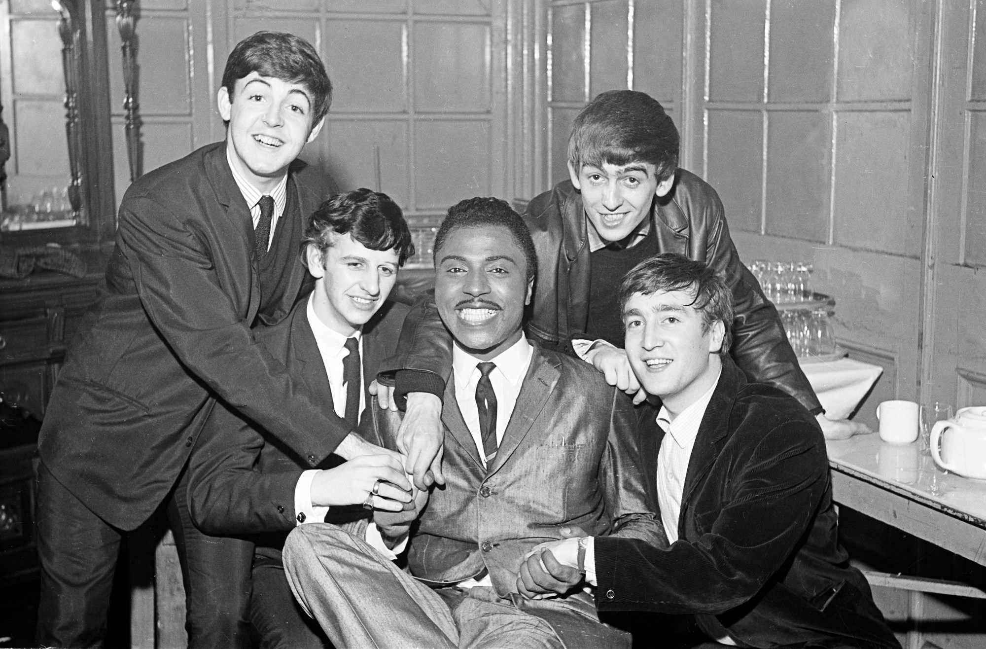 Paul McCartney and Ringo Starr pay tribute to Little Richard.
